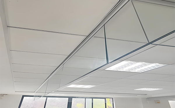 泾川玻璃挡烟垂壁