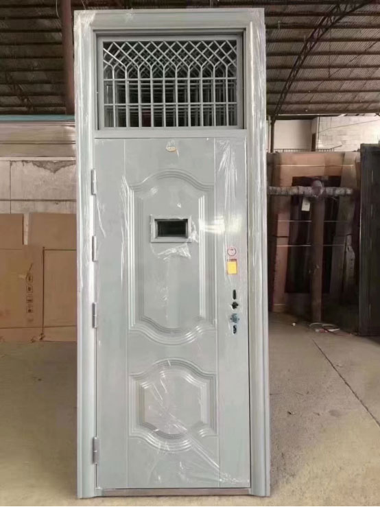 泾川学校教室门 泾川学校教室门