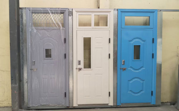 泾川学校教室门